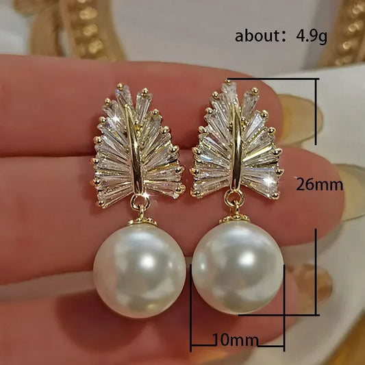 Design Sense Pearl Earrings